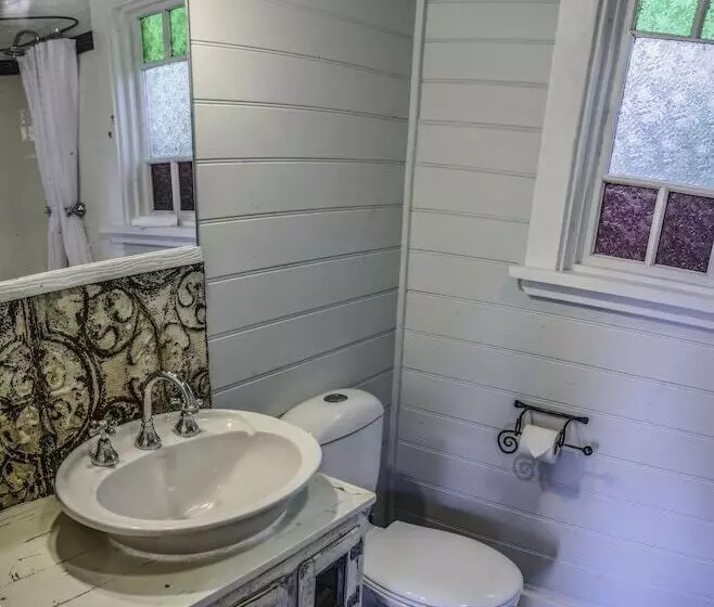 فندق Old Leura Dairy