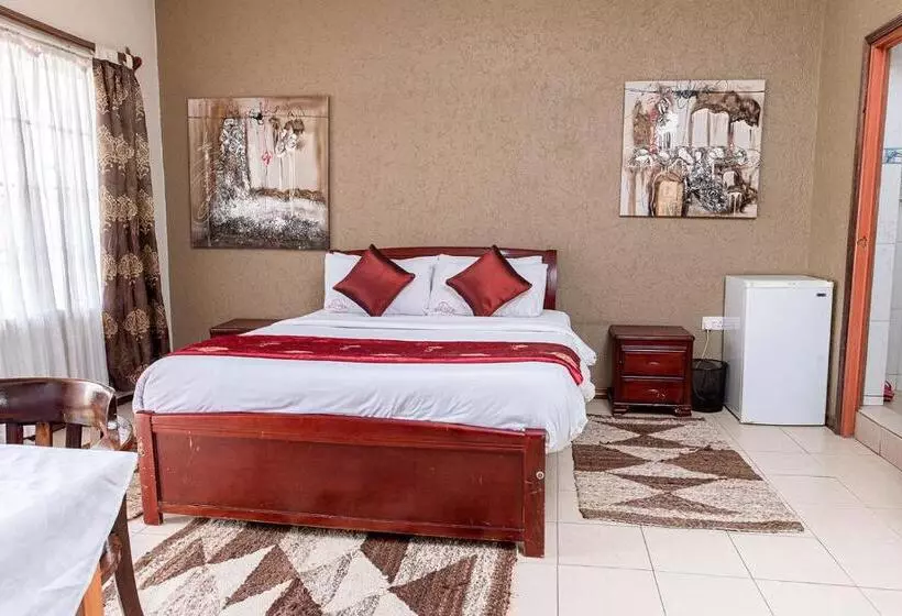 هتل The Stand Leisure