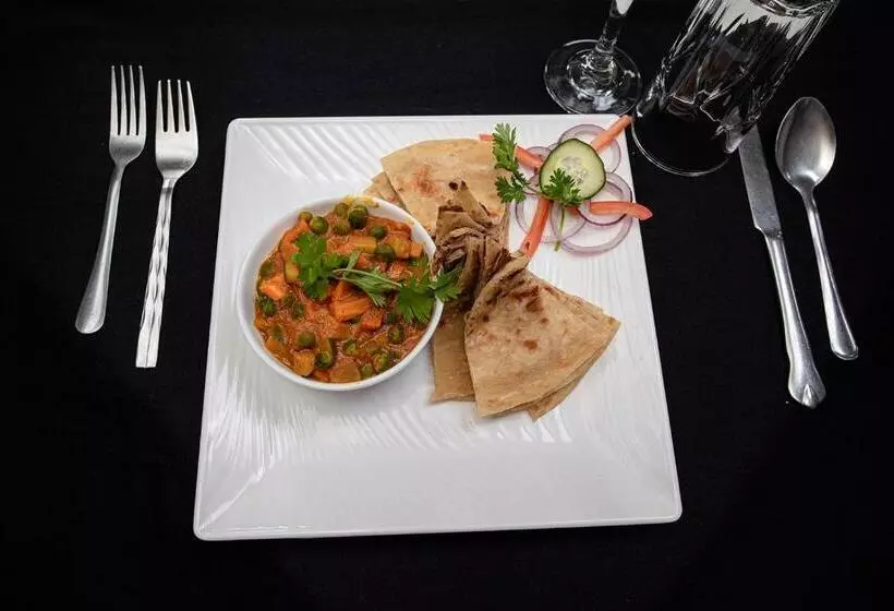 هتل The Stand Leisure