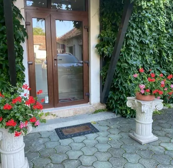 בית מלון כפרי Vila Toscana