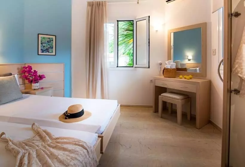 Melissa Apartments, Studios & Suites