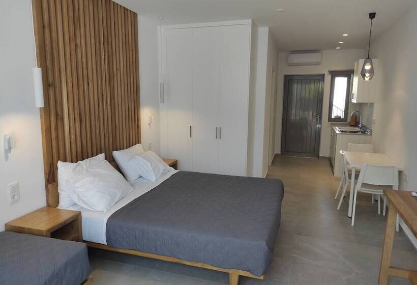 Melissa Apartments, Studios & Suites