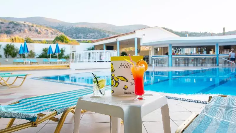 Melissa Apartments, Studios & Suites