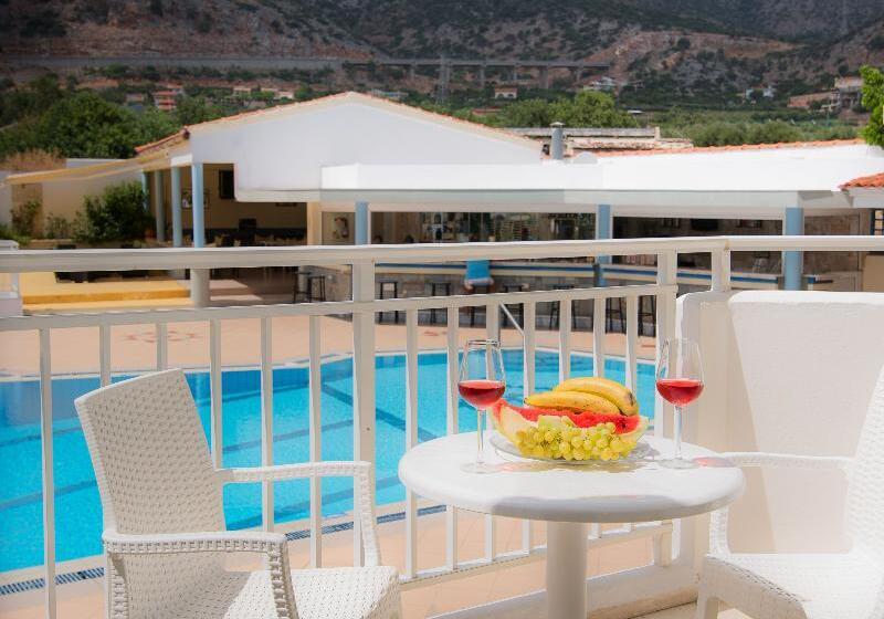 Melissa Apartments, Studios & Suites