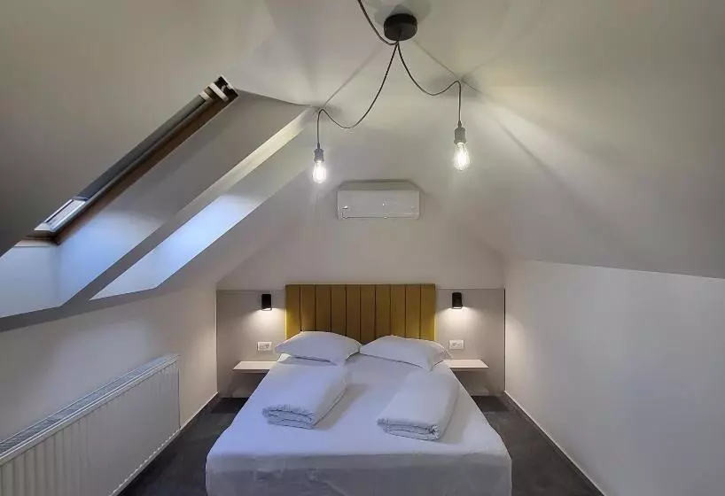 پانسیون Xo Residence