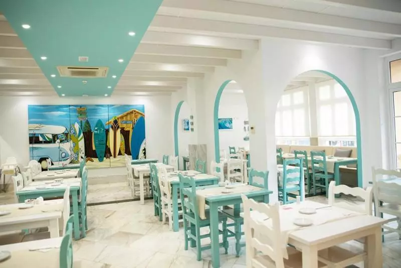 Surfing Colors Apartamentos