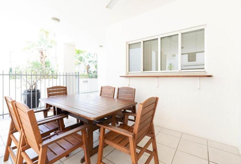 Cairns City Apartments