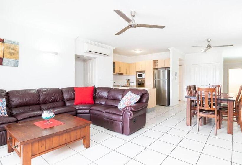 Cairns City Apartments