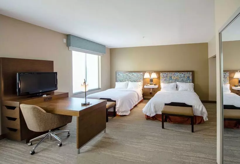 Hampton Inn & Suites Port Arthur