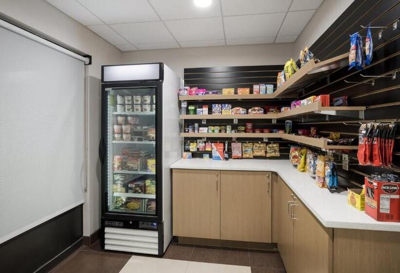 Holiday Inn Express Hotel & Suites Perry, An Ihg