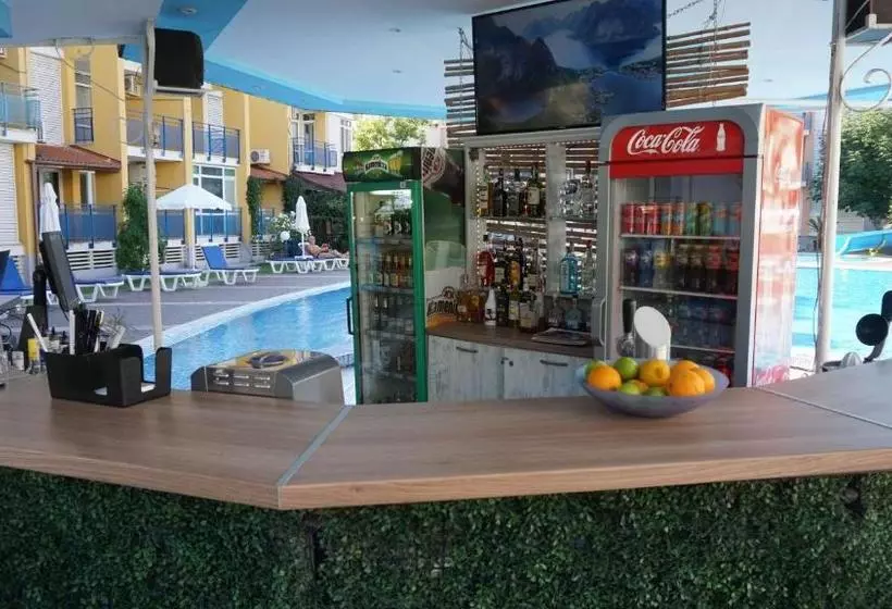 Отель Elite Apartments