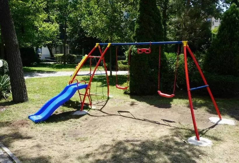 Отель Elite Apartments