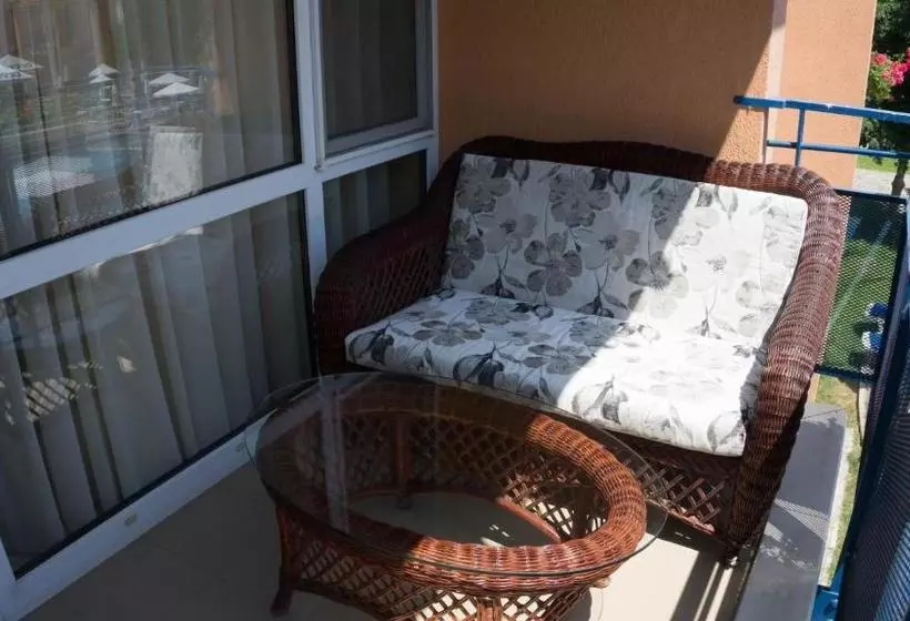 Отель Elite Apartments