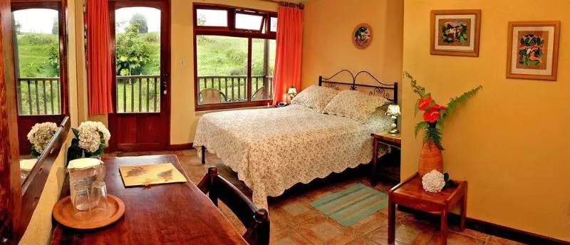 Отель Guayabo Lodge