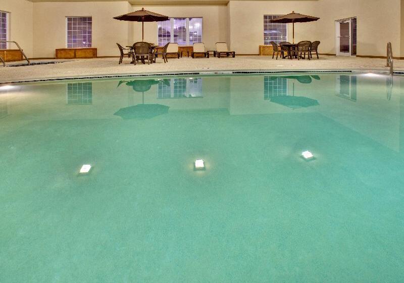 Holiday Inn Express Hotel & Suites Council Bluffs   Convention Center Area, An Ihg