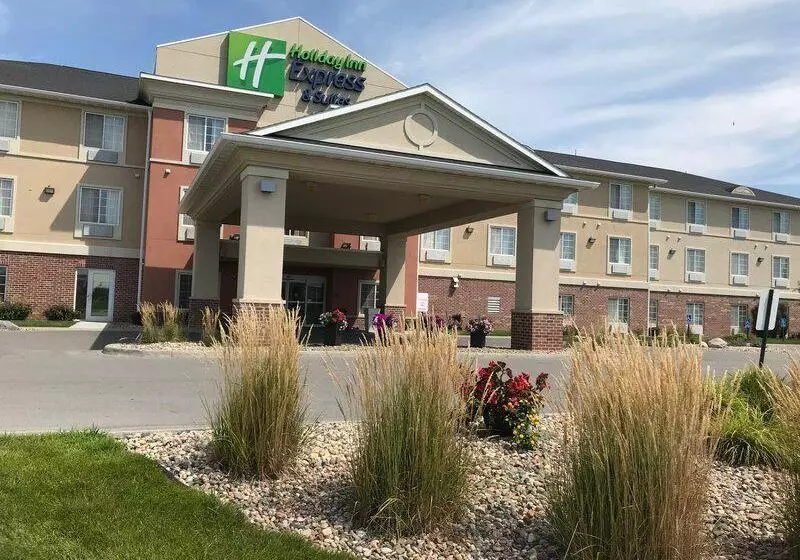 Holiday Inn Express Hotel & Suites Council Bluffs Convention Center Area, An Ihg