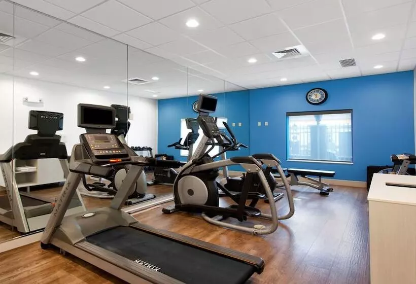 Отель Holiday Inn Express Lake Wales North Winter Haven, An Ihg