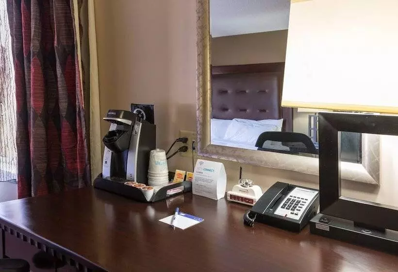 酒店 Holiday Inn Express Hartford Newington, An Ihg