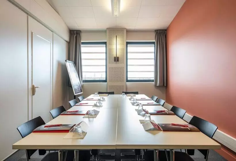 فندق Ibis Lyon Sud Oullins