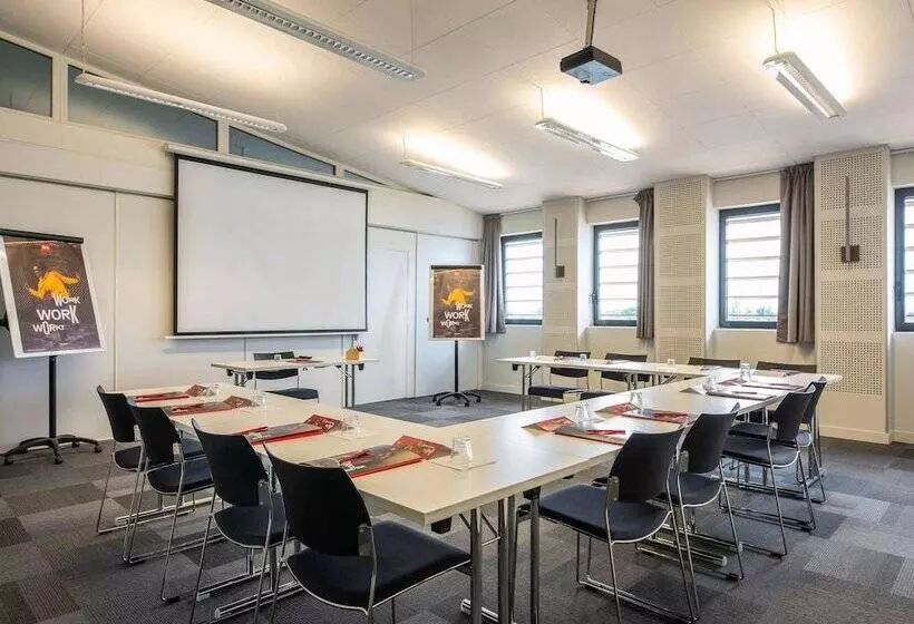 فندق Ibis Lyon Sud Oullins