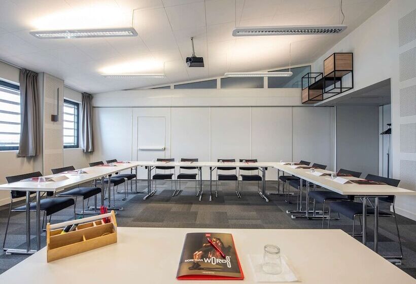 فندق Ibis Lyon Sud Oullins