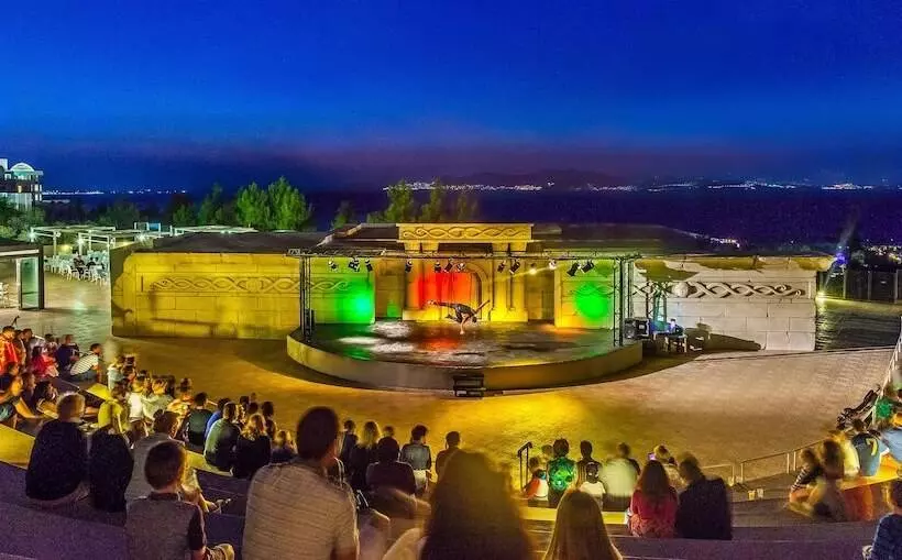 בית מלון כפרי Kipriotis Aqualand