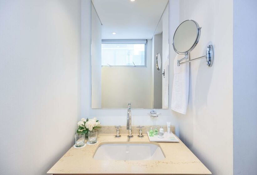 호텔 NH Bogota Urban 93 Royal