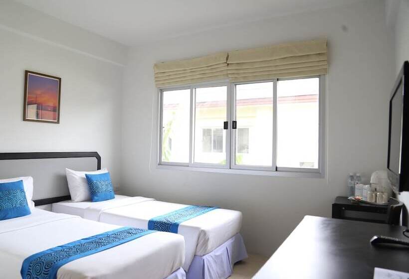 בית מלון כפרי Pp Charlie Beach Resort  Sha Plus