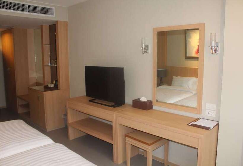 בית מלון כפרי Pp Charlie Beach Resort  Sha Plus