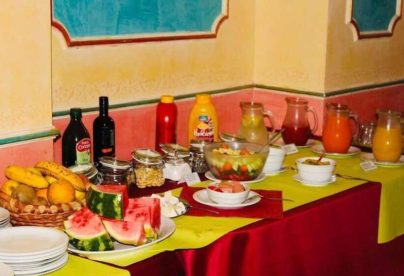 هتل Renesance Krasna Kralovna