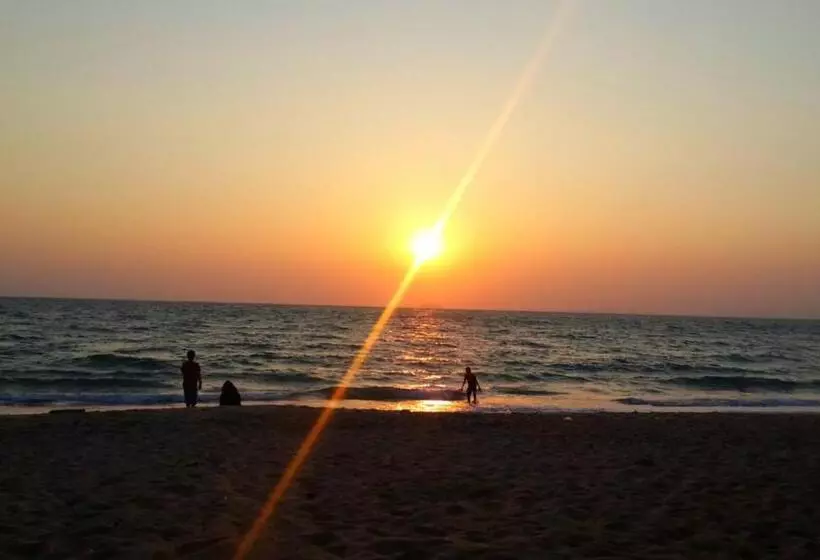 فندق Tropicana Lanta Resort