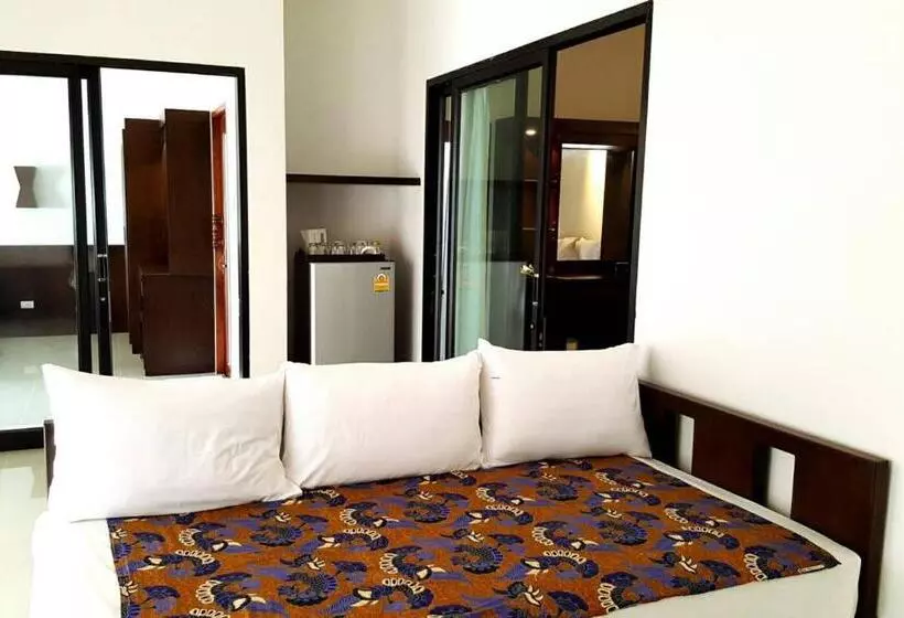 فندق Tropicana Lanta Resort