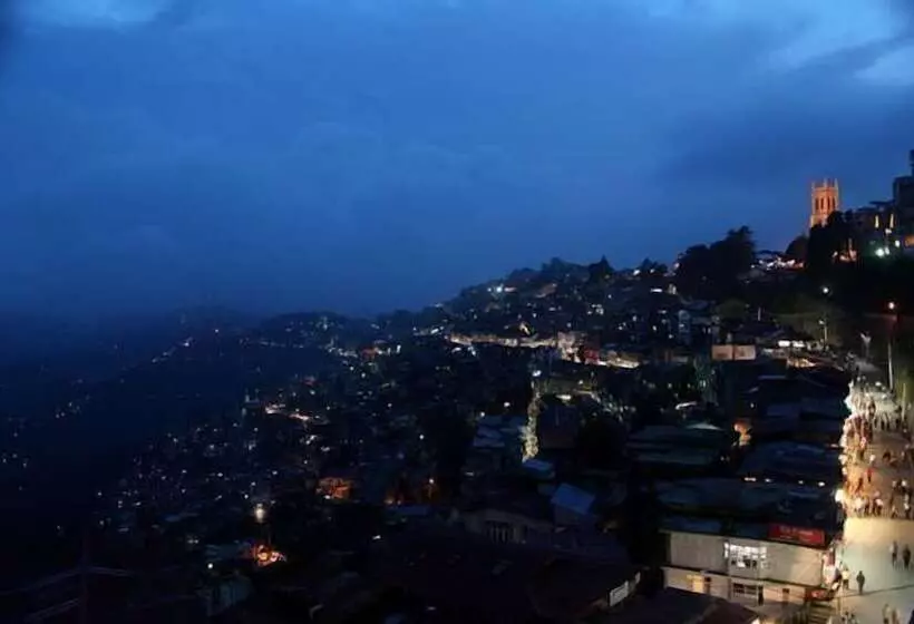 ホテル Bridge View Regency