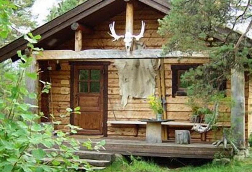 בית מלון כפרי Engholm Husky Design Lodge