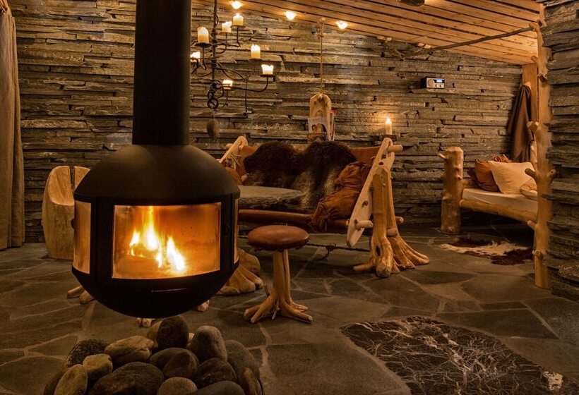 בית מלון כפרי Engholm Husky Design Lodge