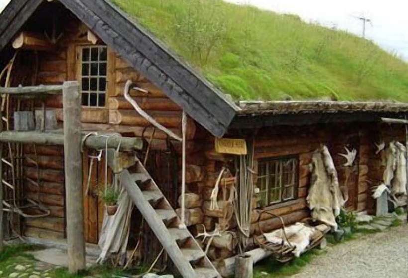 בית מלון כפרי Engholm Husky Design Lodge