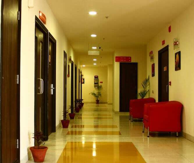 فندق Ginger Ahmedabad Vastrapur