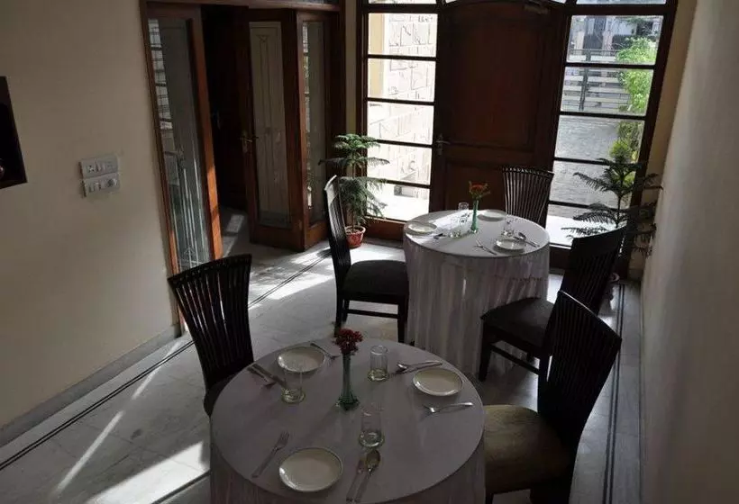 Отель Habitare Suites