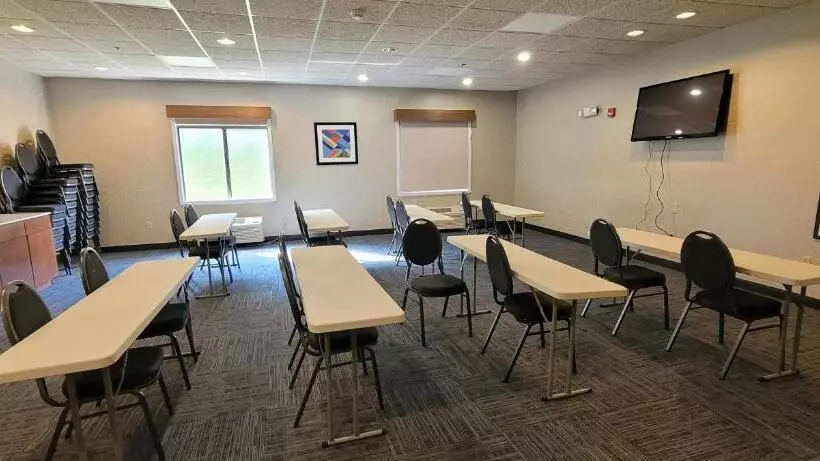 Holiday Inn Express Hotel & Suites Logansport, An Ihg