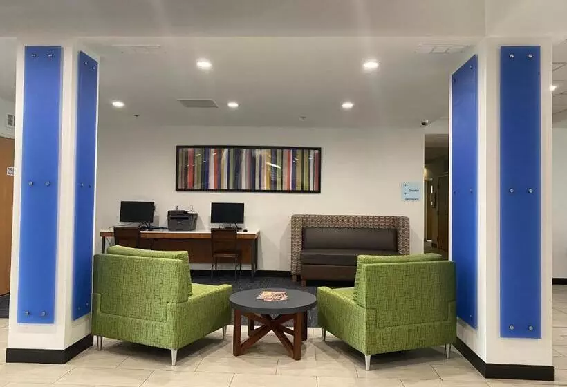 Holiday Inn Express Hotel & Suites Logansport, An Ihg