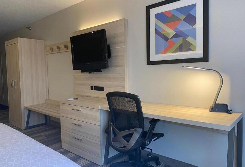 Holiday Inn Express Hotel & Suites Logansport, An Ihg