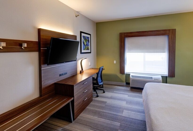 Holiday Inn Express Hotel & Suites Shelbyville, An Ihg