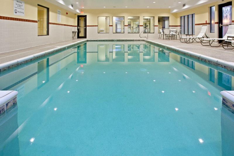 Holiday Inn Express Hotel & Suites Shelbyville, An Ihg