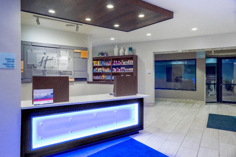 Holiday Inn Express Hotel Howe / Sturgis, An Ihg