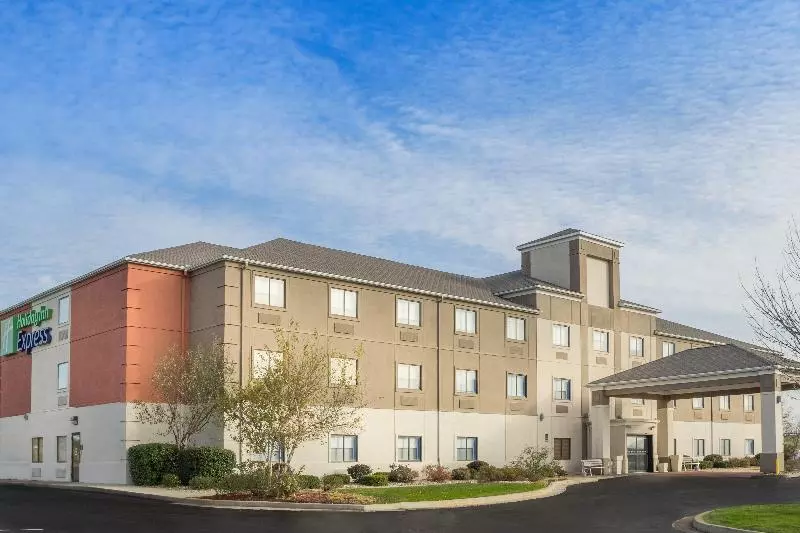 Holiday Inn Express Hotel Howe / Sturgis, An Ihg