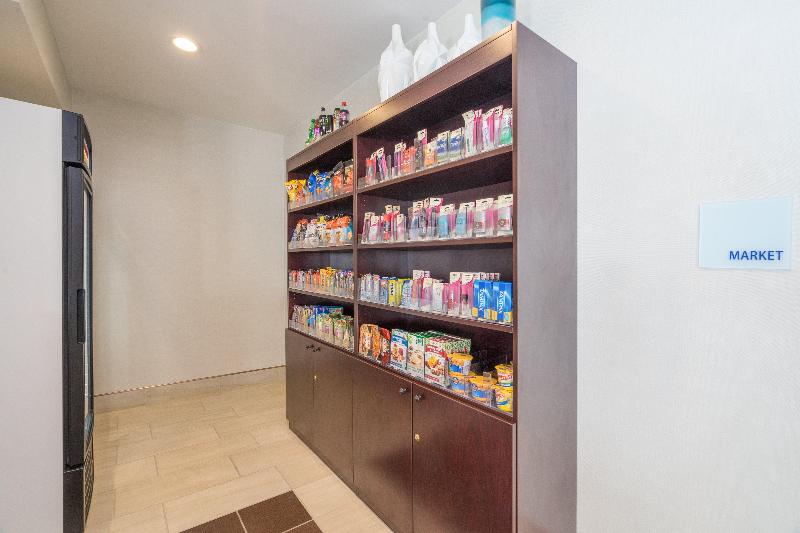 Holiday Inn Express Hotel Howe / Sturgis, An Ihg