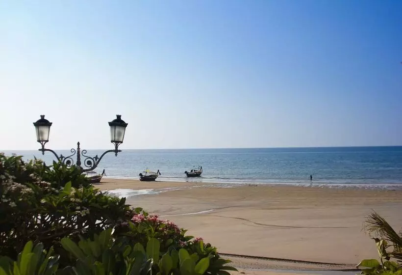 ホテル Kamala Dreams