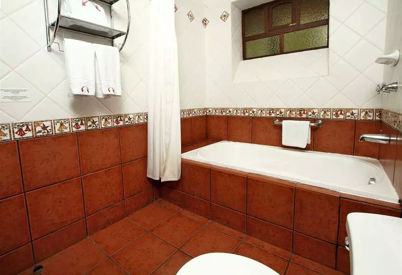هتل Hacienda Del Valle Urubamba