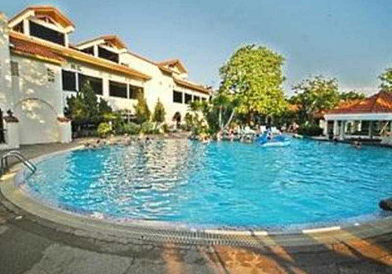 Отель Dad D Resort By Lopburi Inn Resort