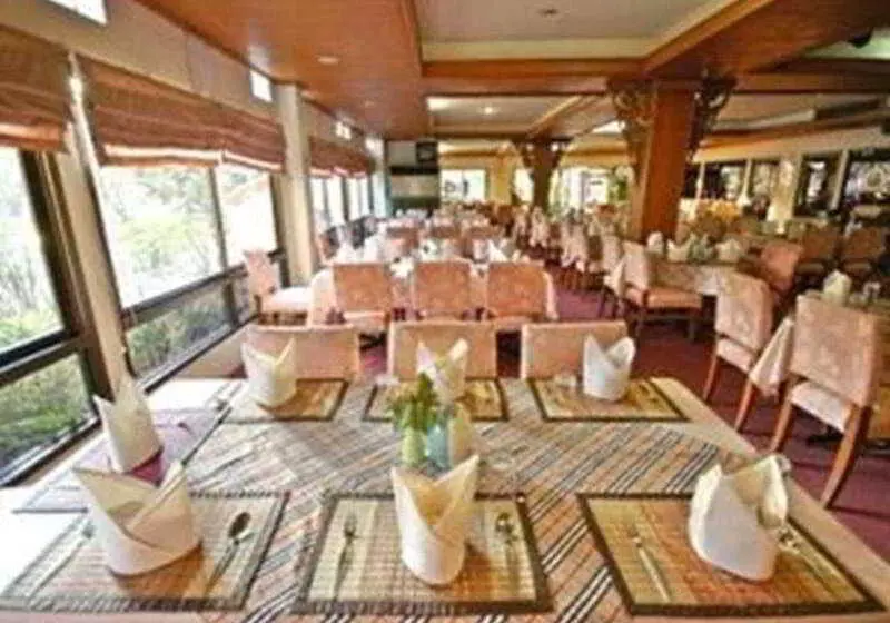 酒店 Dad D Resort By Lopburi Inn Resort